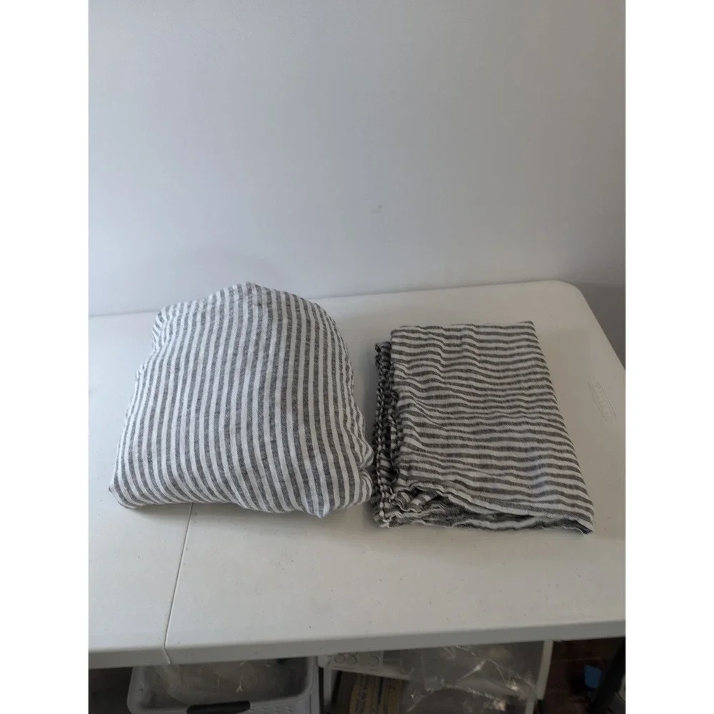 Brooklinen 100%  Linen Fitted Sheet Queen neutral gray striped + 1 case Portugal